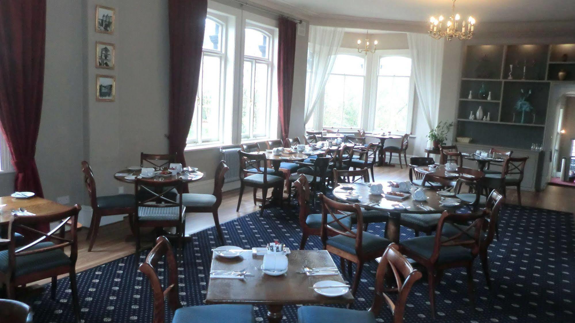 لانغولين The Royal Hotel المظهر الخارجي الصورة